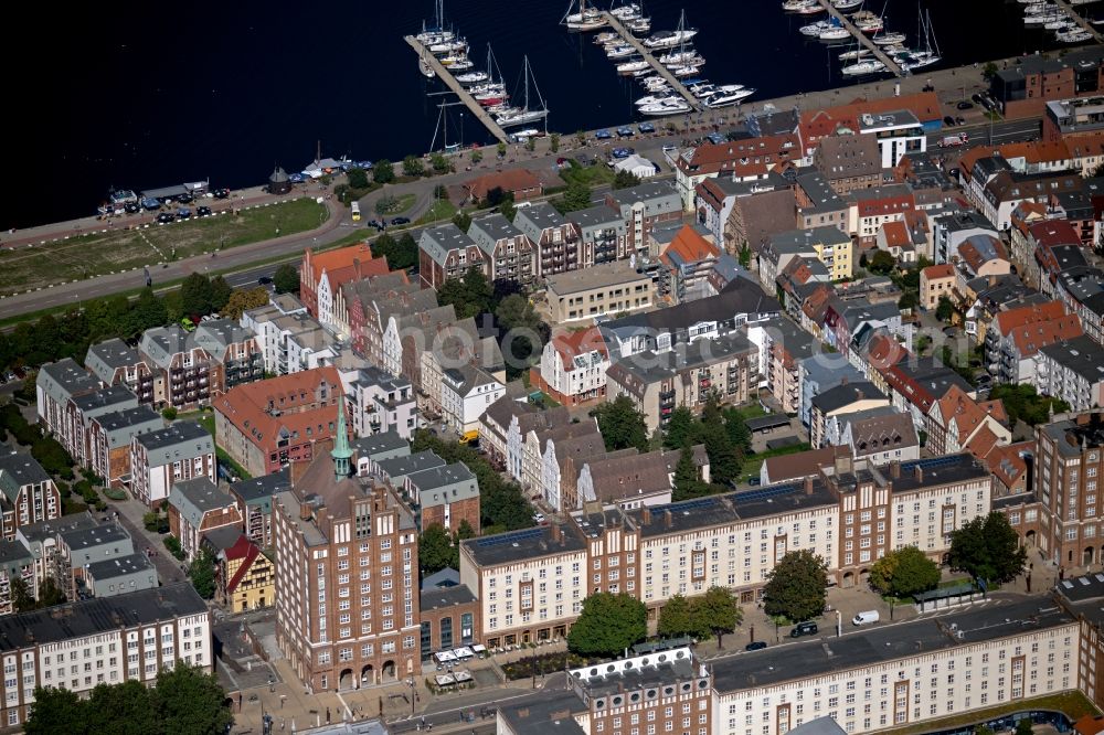 Aerial image Rostock - building of the shopping center Hanse Passage in Old town in Rostock in the state Mecklenburg - Western Pomerania, Germany