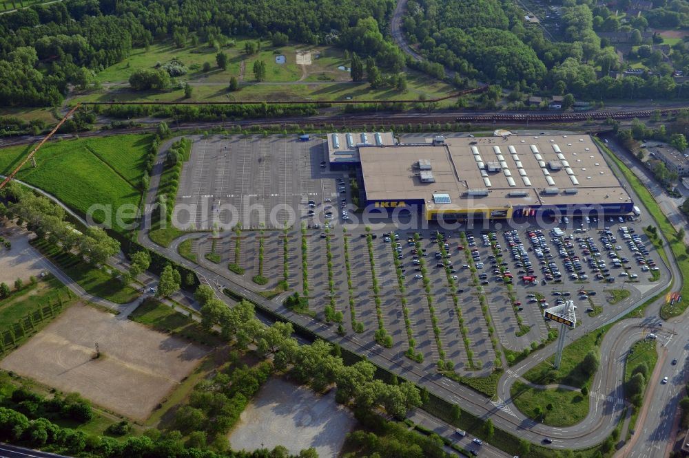 Aerial photograph Duisburg - Building the shopping center IKEA furniture store in Duisburg in the state North Rhine-Westphalia