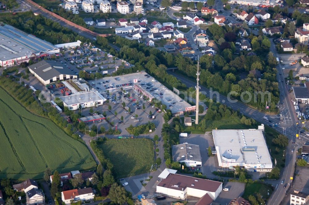 Bretten from the bird's eye view: Building of the shopping center Kaufland und Toom Baumarkt in the district Diedelsheim in Bretten in the state Baden-Wuerttemberg