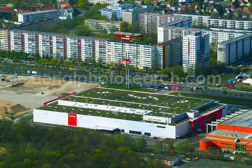 Aerial image Berlin - Building of the shopping center of Hoeffner Moebelgesellschaft GmbH & Co.KG and of Krieger-Gruppe on Landsberger Allee in Berlin Lichtenberg in the state Berlin, Germany