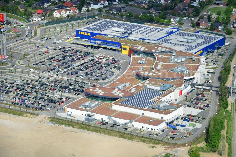 Dänischburg, Lübeck from the bird's eye view: Building the shopping mall LUV SHOPPING at IKEA furnishing house in Daenischburg, Luebeck in Schleswig-Holstein