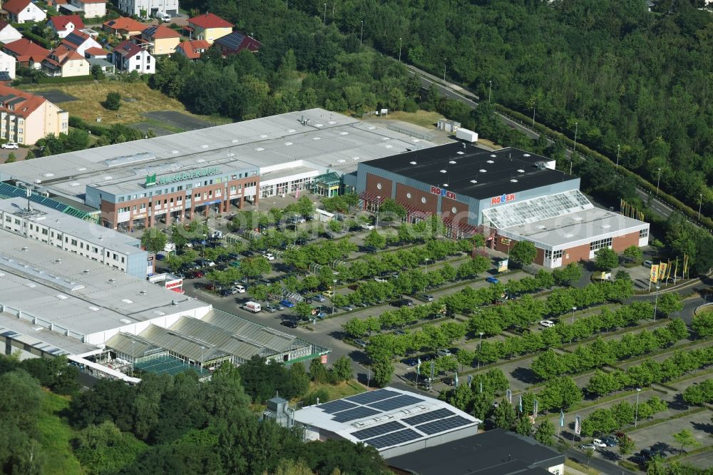 Aerial photograph Markkleeberg - Building of the shopping center Marktkauf Markkleeberg Staedtelner Strasse in Markkleeberg in the state Saxony