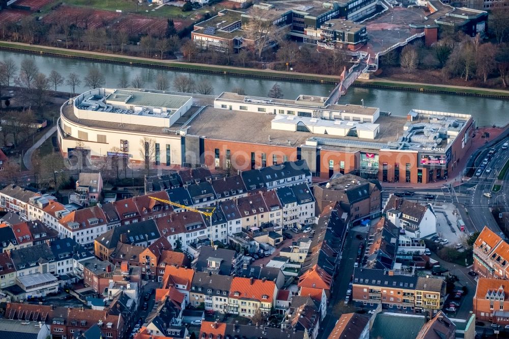 Dorsten from above - Building the shopping center Mercaden Dorsten at the bridge Borkener Strasse at Westwall in Dorsten in North Rhine-Westphalia