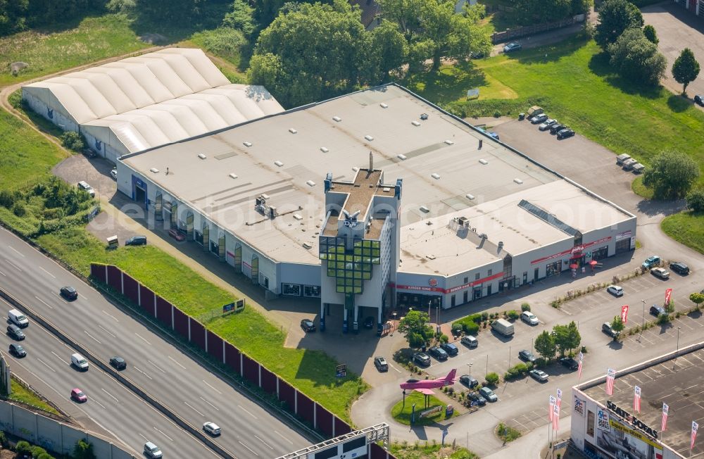 Aerial photograph Wattenscheid - Building of the shopping center of D&W The Motion Corporation GmbH & Co. KG on Dueckerweg in Wattenscheid in the state North Rhine-Westphalia, Germany