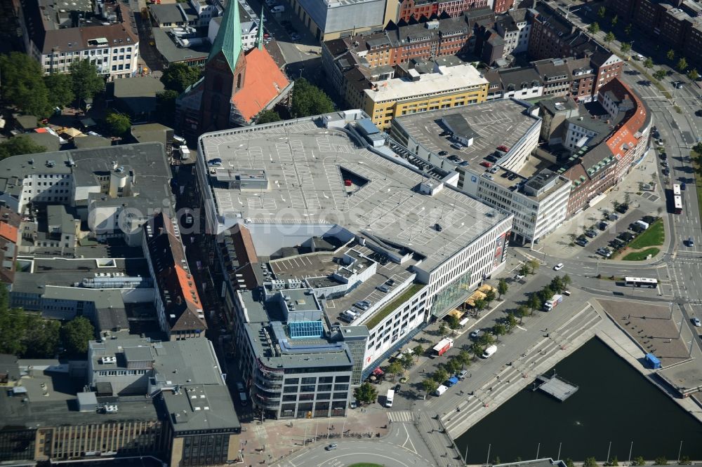 Aerial image Kiel - Building of the shopping center Nordlicht of MEC METRO-ECE Centermanagement GmbH & Co. KG in Kiel in the state Schleswig-Holstein