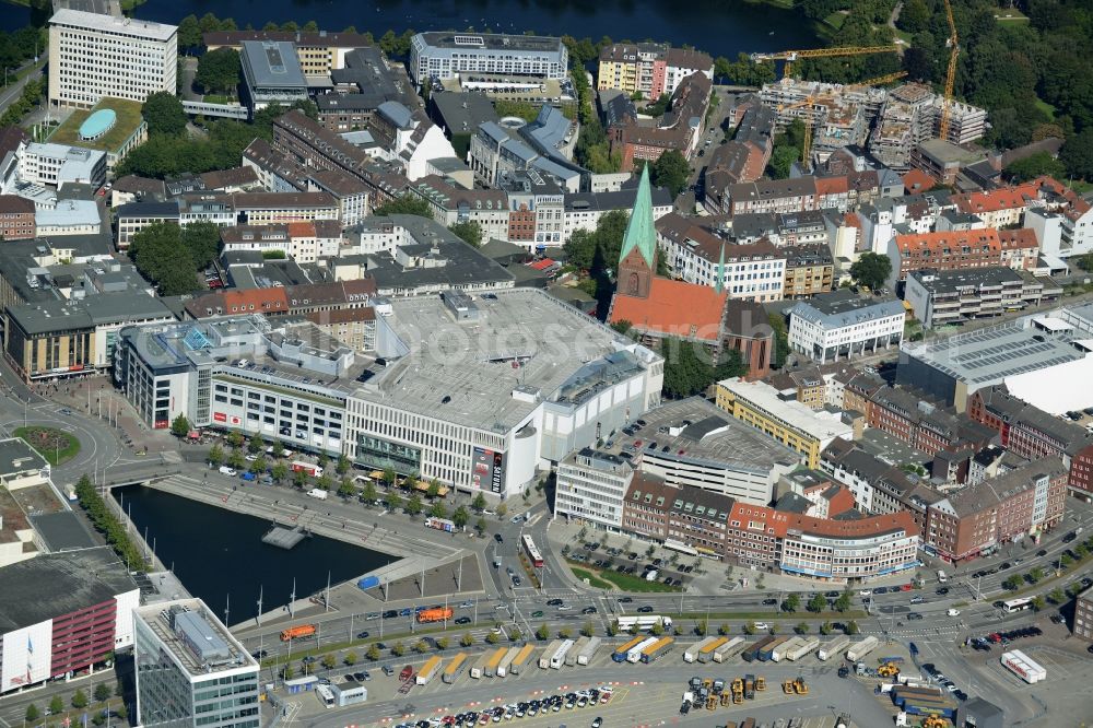 Kiel from above - Building of the shopping center Nordlicht of MEC METRO-ECE Centermanagement GmbH & Co. KG in Kiel in the state Schleswig-Holstein