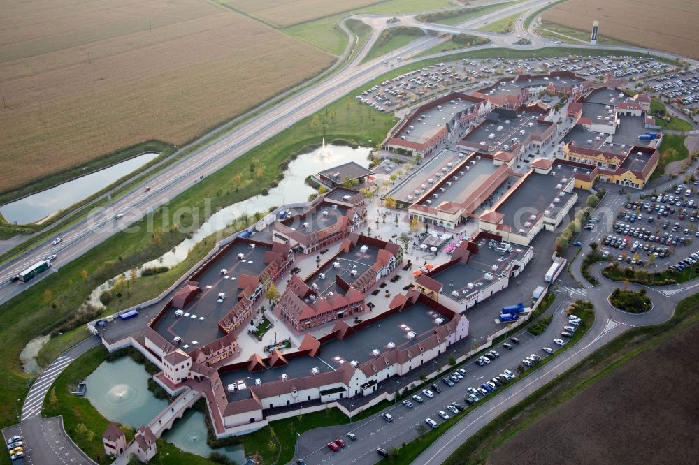 Aerial photograph Roppenheim - Building of the shopping center The North Face Outlet in Roppenheim in Grand Est, France