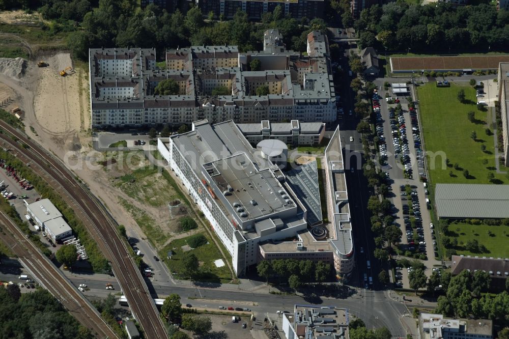 Aerial photograph Berlin - Building of the shopping center Park Center Treptow in Berlin