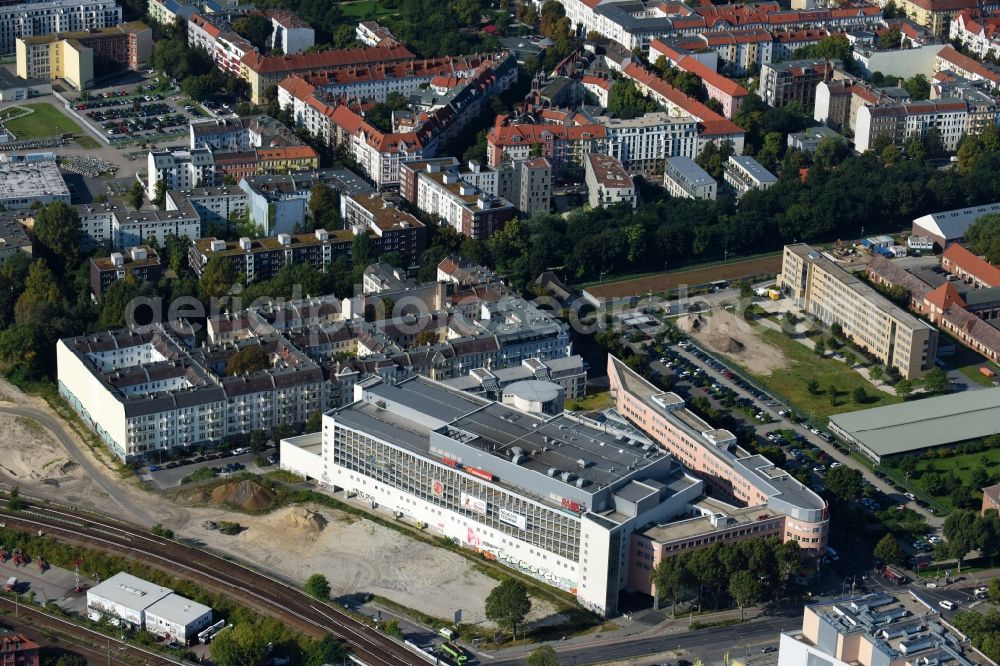 Aerial image Berlin - Building of the shopping center Park Center Treptow Am Treptower Park in the district Treptow-Koepenick in Berlin, Germany