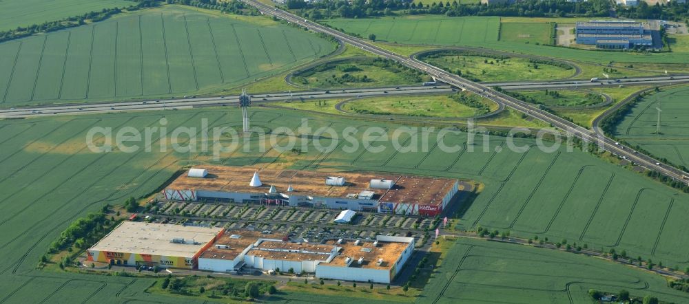 Aerial image Magdeburg - Building the shopping center Am Pfahlberg in Magdeburg in the state Saxony-Anhalt. Located are each a subsidiary of Hoffner Furniture Company GmbH & Co. KG, Media Markt, Sconto SB The furniture market and CineStar Magdeburg GmbH