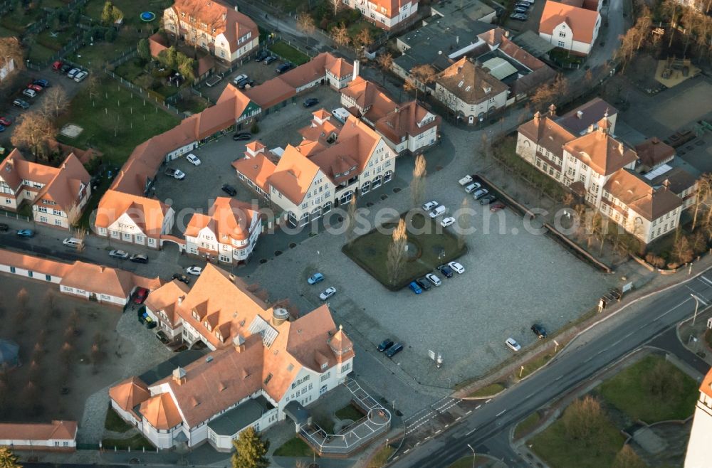 Senftenberg from above - Building of the shopping center on Platz des Friedens in Senftenberg in the state Brandenburg