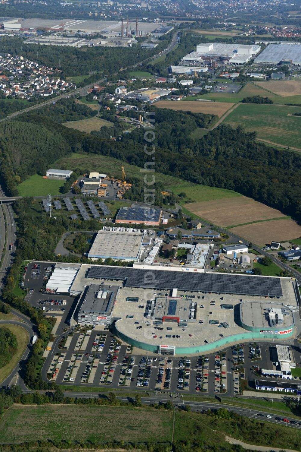 Aerial image Baunatal - Building of the shopping center RATIO_Land of Werbegemeinschaft RATIO_Land GbR in Baunatal in the state Hesse