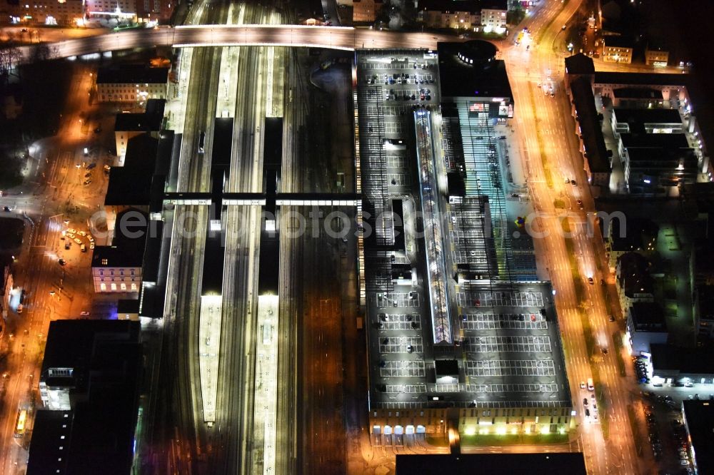 Aerial image Regensburg - Night view Building of the shopping center Regensburg Arcaden der ECE-Projektmanagement GmbH on Friedenstrasse in Regensburg in the state Bavaria