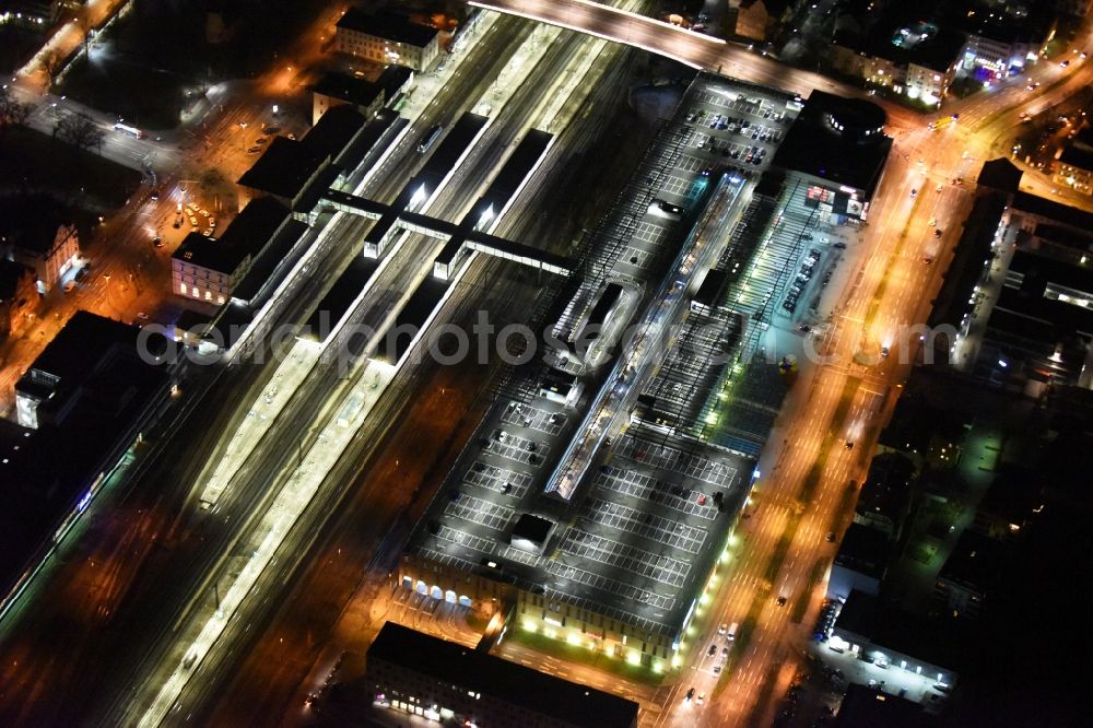 Aerial image Regensburg - Night view Building of the shopping center Regensburg Arcaden der ECE-Projektmanagement GmbH on Friedenstrasse in Regensburg in the state Bavaria