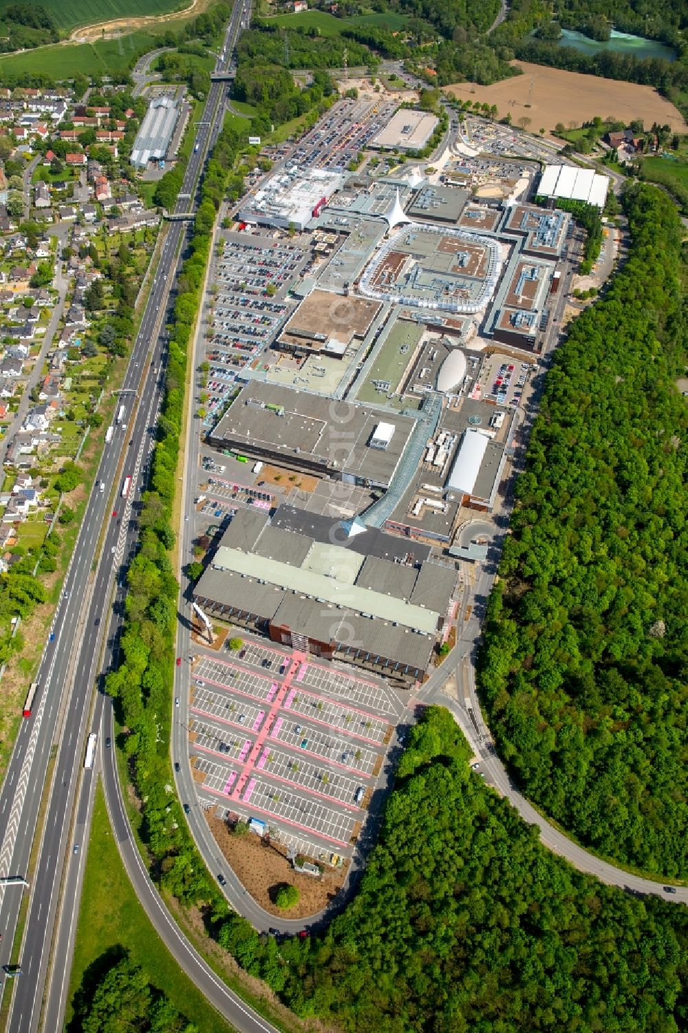 Bochum from the bird's eye view: Building the shopping center Ruhr Park in Bochum in the state North Rhine-Westphalia