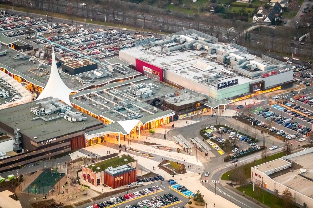 Bochum from above - Areal of the shopping center Ruhrpark in Bochum in North Rhine-Westphalia. The site is a project of Unibail-Rodamco Germany GmbH