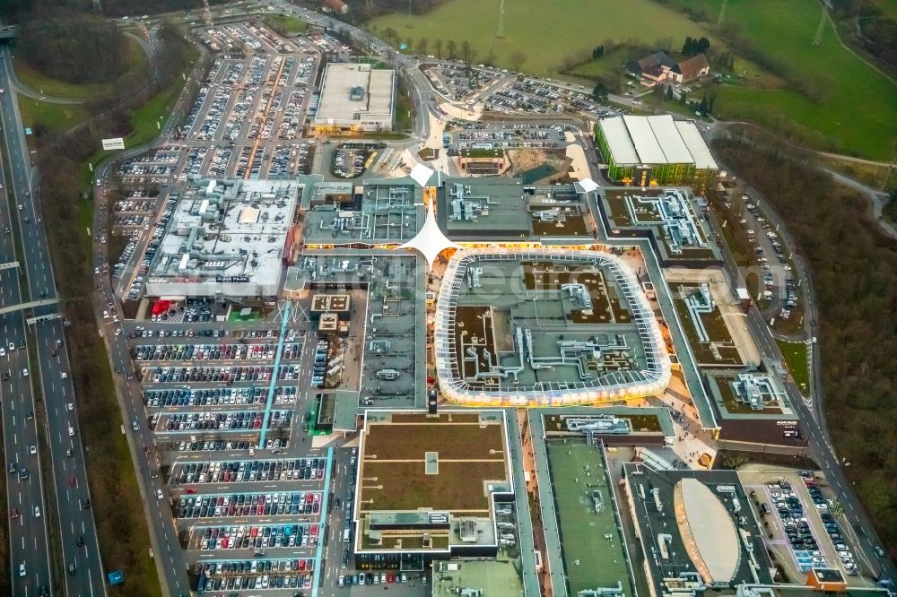 Bochum from the bird's eye view: Areal of the shopping center Ruhrpark in Bochum in North Rhine-Westphalia. The site is a project of Unibail-Rodamco Germany GmbH