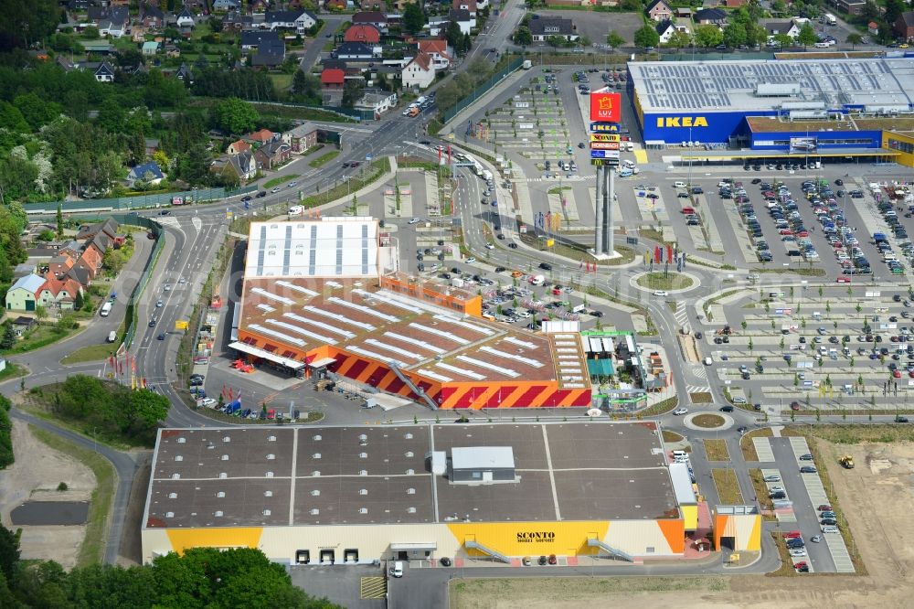 Aerial image Dänischburg, Lübeck - Building the shopping mall SCONTO Moebel Sofort in Daenischburg, Luebeck in Schleswig-Holstein. The complex is part of the IKEA Centre Germany GmbH, a company of the IKEA Centres Group A / S