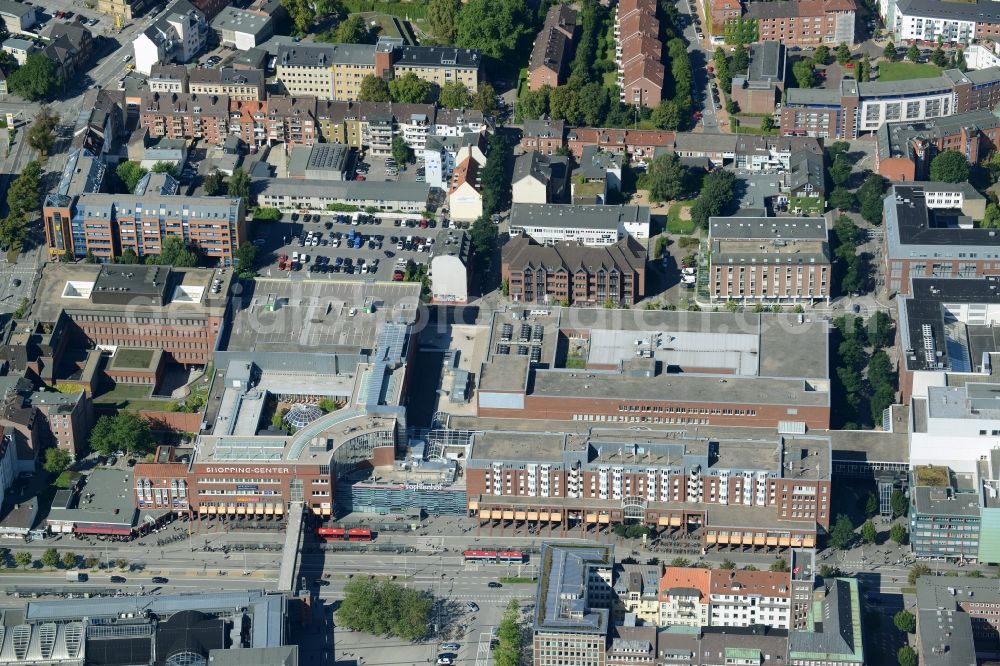 Kiel from the bird's eye view: Building of the shopping center Sophienhof of ECE in Kiel in the state Schleswig-Holstein