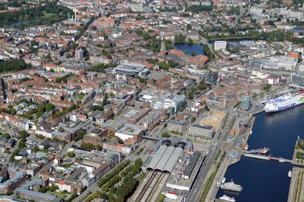 Aerial photograph Kiel - Building of the shopping center Sophienhof of ECE in Kiel in the state Schleswig-Holstein