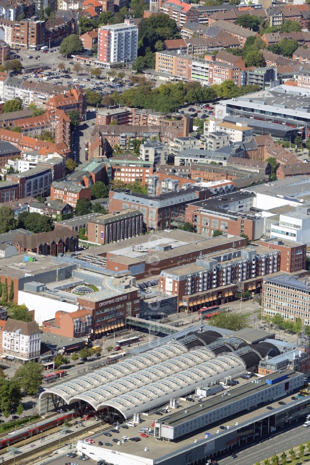 Aerial photograph Kiel - Building of the shopping center Sophienhof der ECE in Kiel in the state Schleswig-Holstein