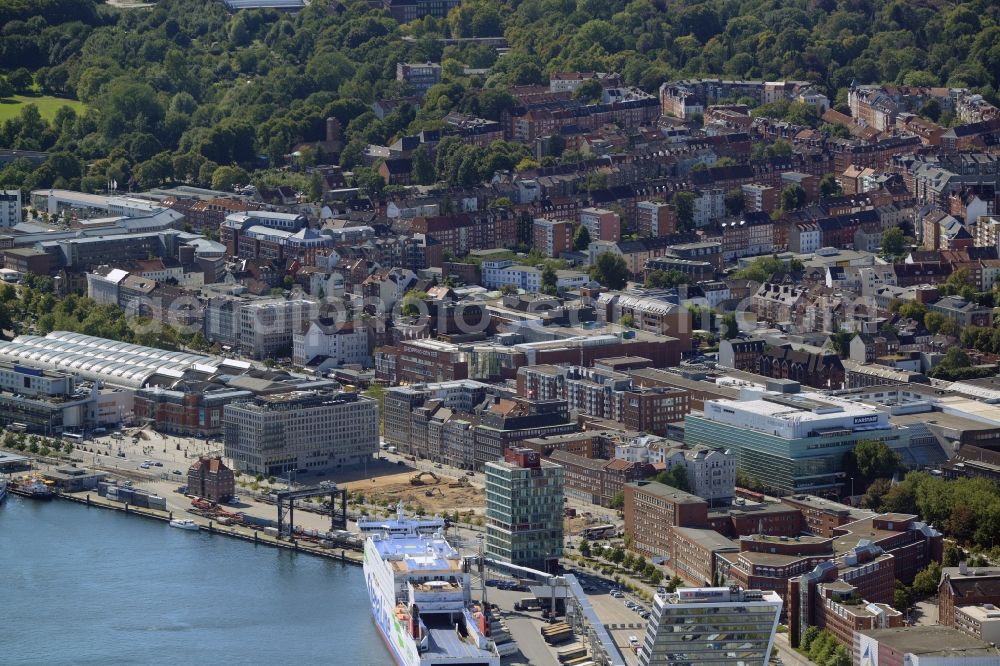 Aerial photograph Kiel - Building of the shopping center Sophienhof der ECE in Kiel in the state Schleswig-Holstein