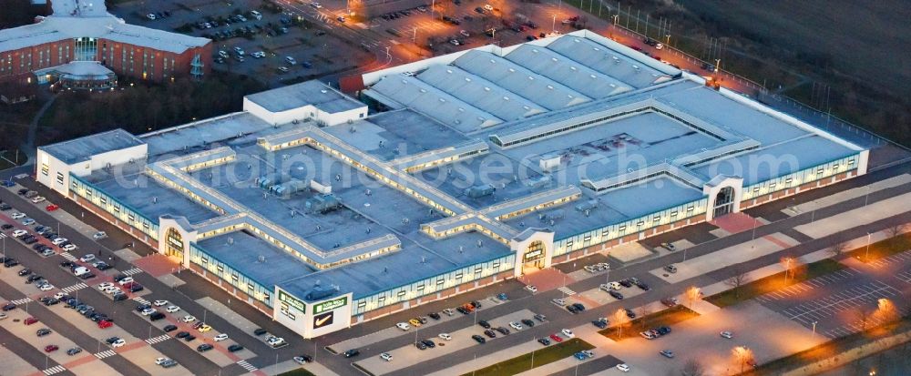 Aerial photograph Sandersdorf-Brehna - Building of the shopping center The Style Outlets on Thiemendorfer Mark in the district Brehna in Sandersdorf-Brehna in the state Saxony-Anhalt