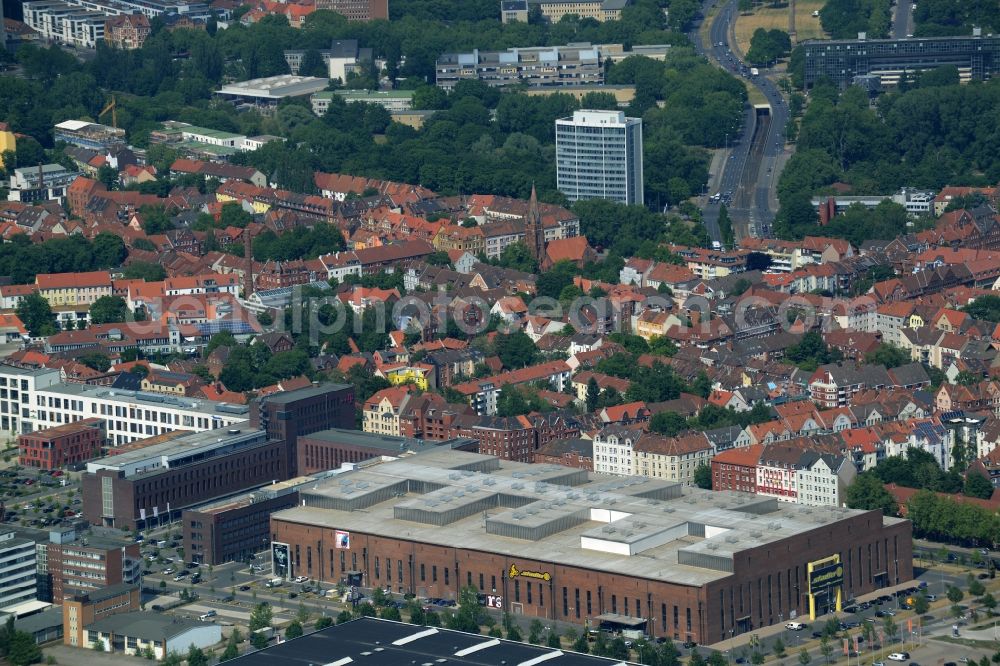 Aerial photograph Hannover - Building the shopping center Zweirad-Center Stadler in Hannover in the state Lower Saxony