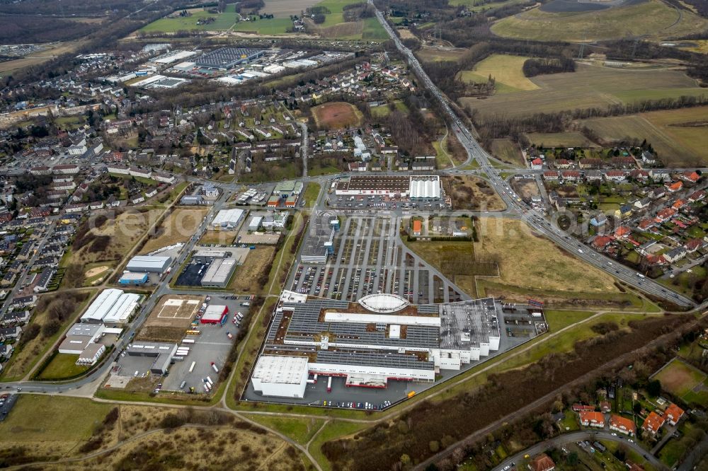 Aerial photograph Bottrop - Building of the store - furniture market Einrichtungshaus Ostermann GmbH & Co. KG in Bottrop in the state North Rhine-Westphalia