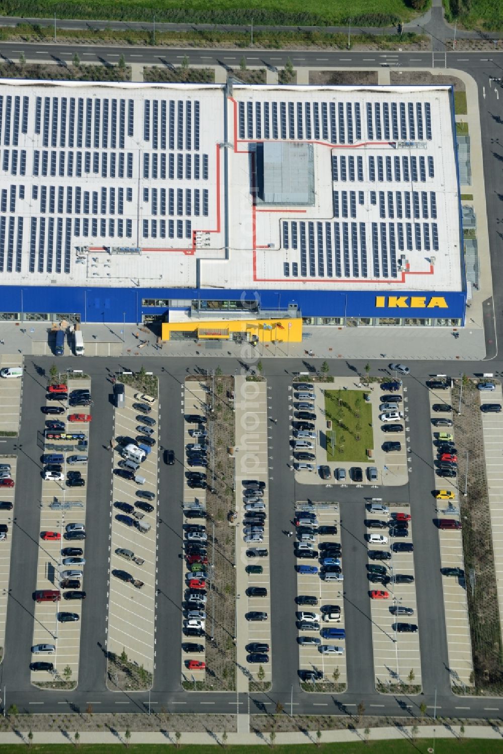 Bremerhaven from the bird's eye view: Building of the store - furniture market IKEA in Bremerhaven in the state Bremen