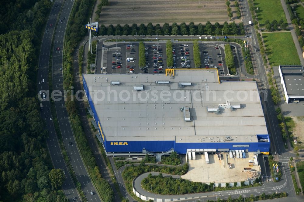 Aerial photograph Hannover - Building and parking lot of the store - furniture market IKEA Einrichtungshaus in the business park EXPO-Park in Hannover in the state Lower Saxony