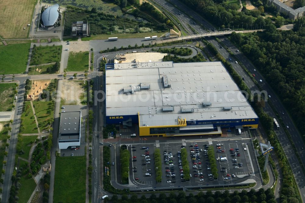 Hannover from the bird's eye view: Building and parking lot of the store - furniture market IKEA Einrichtungshaus in the business park EXPO-Park in Hannover in the state Lower Saxony