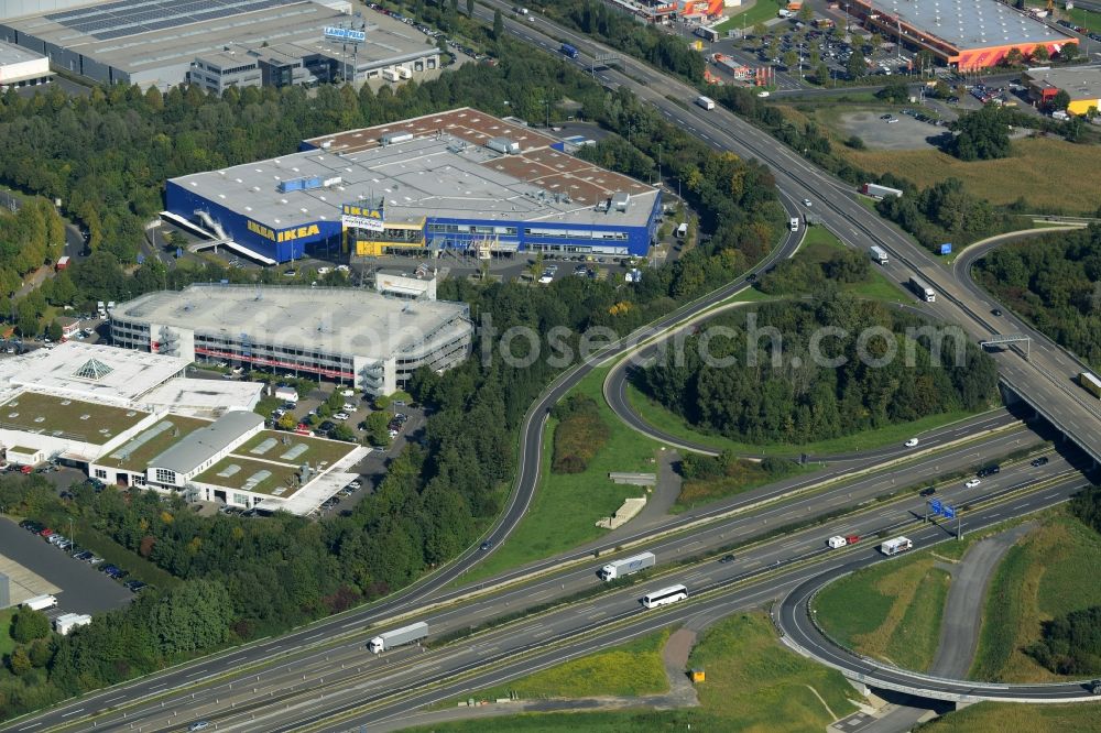 Kassel from the bird's eye view: Building of the store - furniture market IKEA Einrichtungshaus on Heinrich-Hertz-Strasse in Kassel in the state Hesse