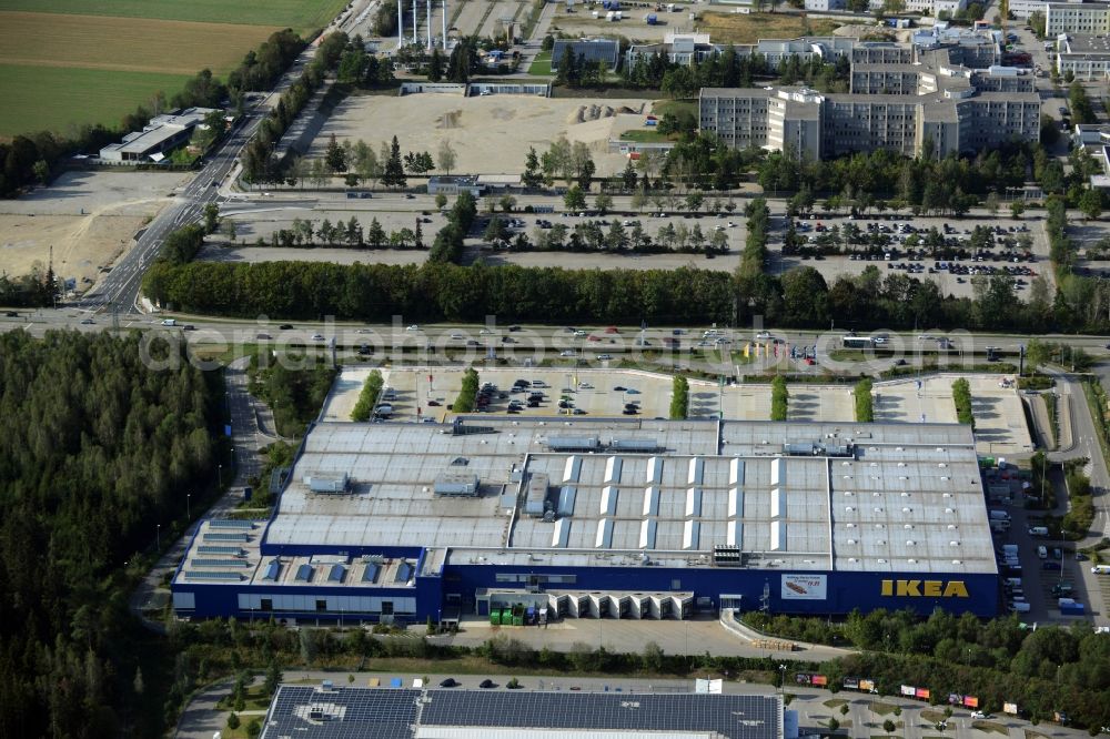 Brunnthal from the bird's eye view: Building of the store - furniture market IKEA Einrichtungshaus Muenchen Brunnthal in Brunnthal in the state Bavaria