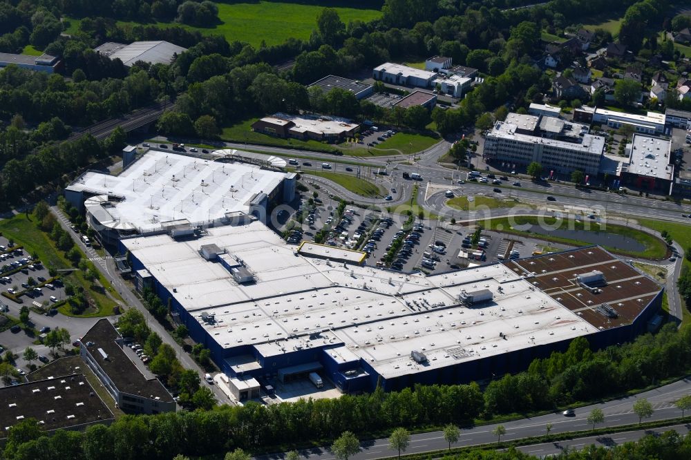 Aerial photograph Bielefeld - Building of the store - furniture market IKEA furniture ond interior Bielefeld on Suedring in the district Brackwede in Bielefeld in the state North Rhine-Westphalia, Germany