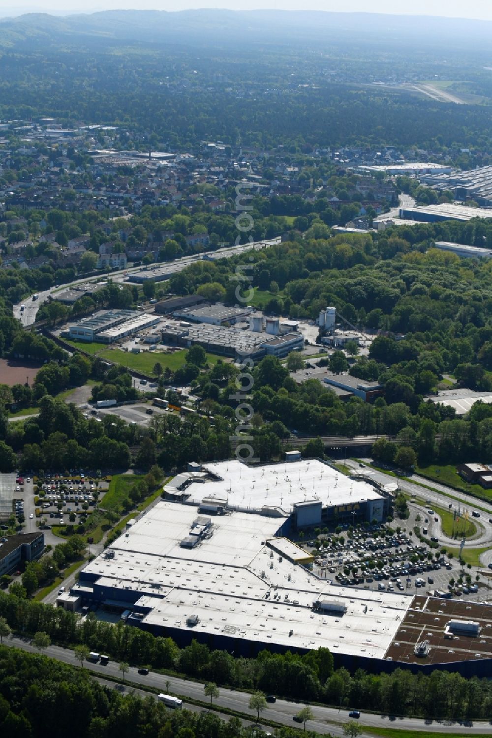 Bielefeld from above - Building of the store - furniture market IKEA furniture ond interior Bielefeld on Suedring in the district Brackwede in Bielefeld in the state North Rhine-Westphalia, Germany