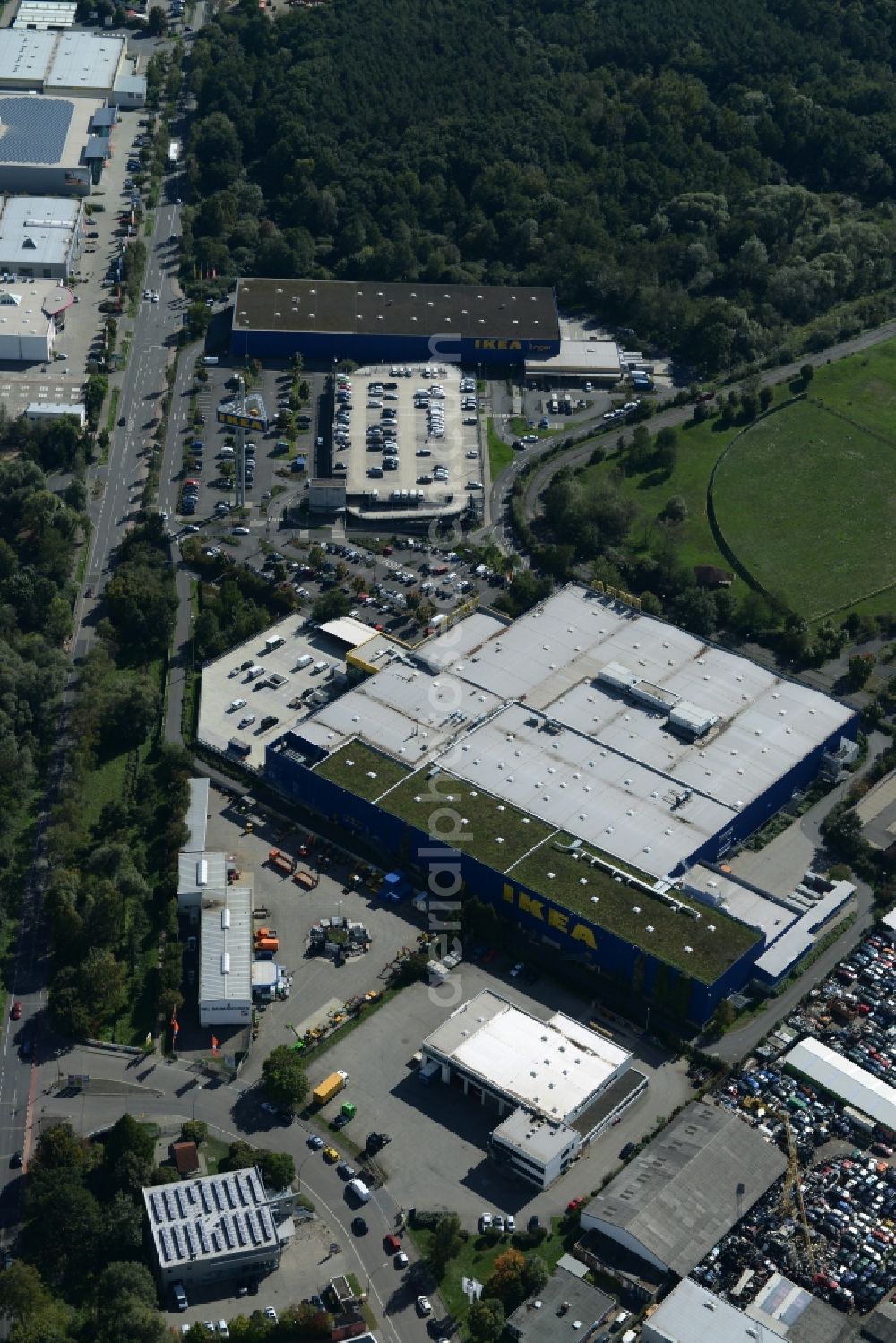 Hanau from the bird's eye view: Building of the store - furniture market IKEA Einrichtungshaus on Oderstrasse in Hanau in the state Hesse