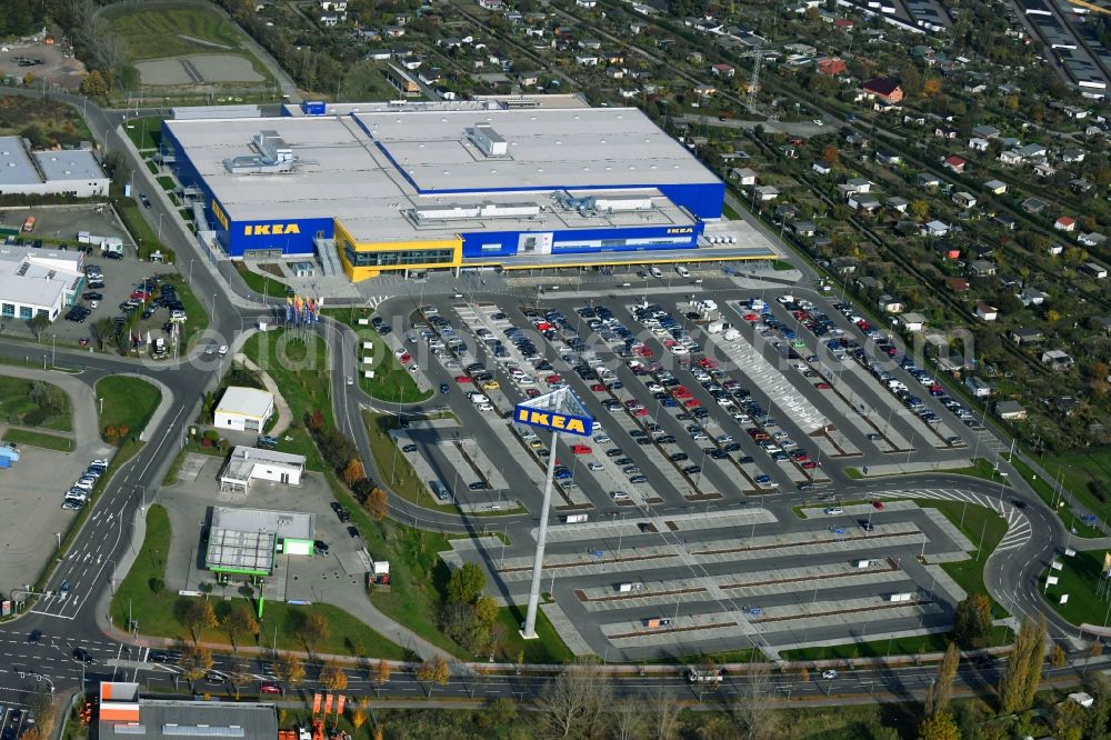 Magdeburg from above - Building of the store - furniture market IKEA Magdeburg on Ebendorfer Chaussee in the district Kannenstieg in Magdeburg in the state Saxony-Anhalt, Germany