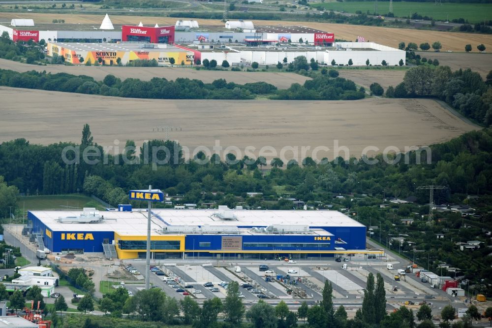 Magdeburg from the bird's eye view: Building of the store - furniture market IKEA Magdeburg on Ebendorfer Chaussee in the district Kannenstieg in Magdeburg in the state Saxony-Anhalt, Germany