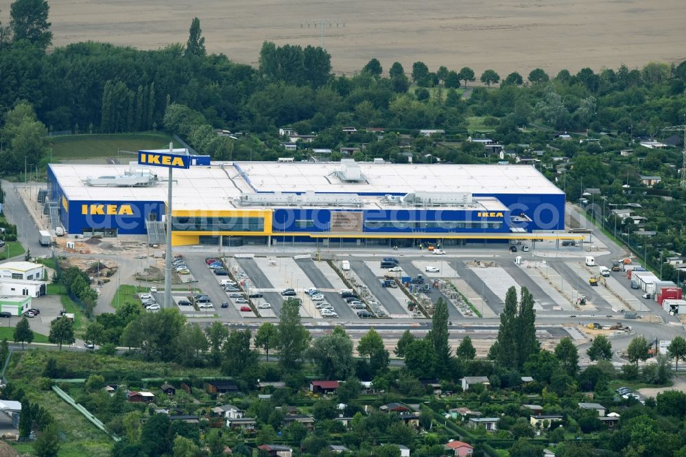 Magdeburg from above - Building of the store - furniture market IKEA Magdeburg on Ebendorfer Chaussee in the district Kannenstieg in Magdeburg in the state Saxony-Anhalt, Germany