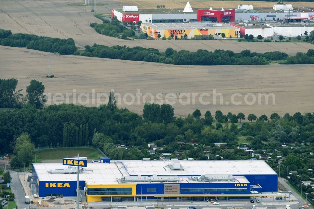 Magdeburg from the bird's eye view: Building of the store - furniture market IKEA Magdeburg on Ebendorfer Chaussee in the district Kannenstieg in Magdeburg in the state Saxony-Anhalt, Germany