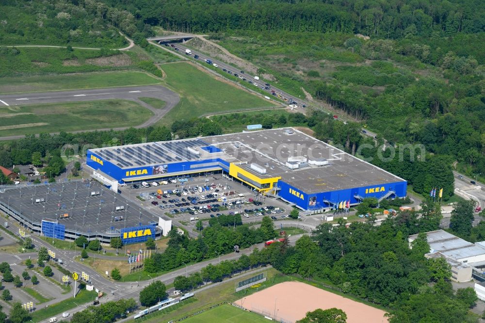 Aerial photograph Freiburg im Breisgau - Building of the store - furniture market IKEA Moebel & Einrichtungshaus Freiburg on Hermann-Mitsch-Strasse in Freiburg im Breisgau in the state Baden-Wuerttemberg, Germany