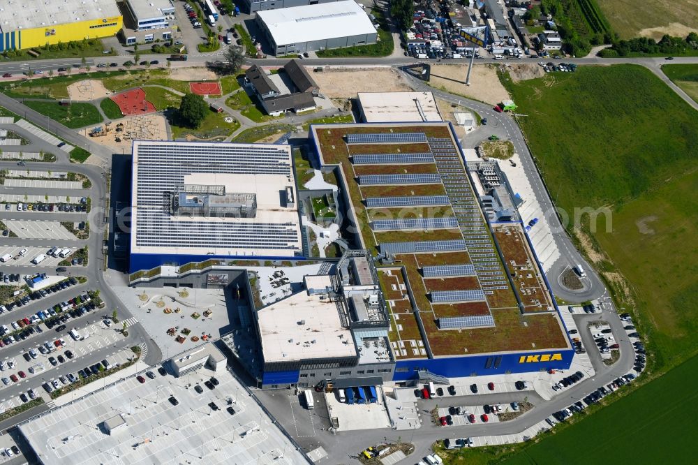 Kaarst from the bird's eye view: Building of the store - furniture market IKEA Moebel & Einrichtungshaus Kaarst on Hans-Dietrich-Genscher-Strasse in the district Holzbuettgen in Kaarst in the state North Rhine-Westphalia, Germany