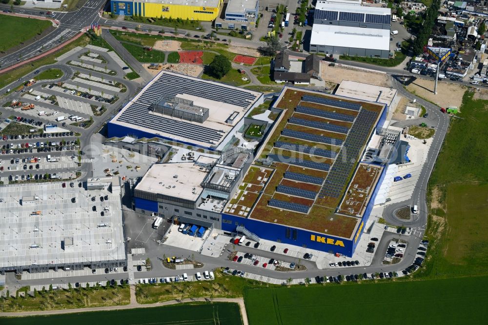 Aerial image Kaarst - Building of the store - furniture market IKEA Moebel & Einrichtungshaus Kaarst on Hans-Dietrich-Genscher-Strasse in the district Holzbuettgen in Kaarst in the state North Rhine-Westphalia, Germany