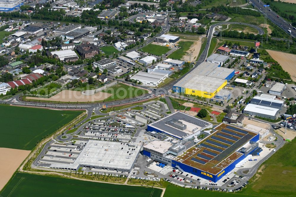 Kaarst from above - Building of the store - furniture market IKEA Moebel & Einrichtungshaus Kaarst on Hans-Dietrich-Genscher-Strasse in the district Holzbuettgen in Kaarst in the state North Rhine-Westphalia, Germany