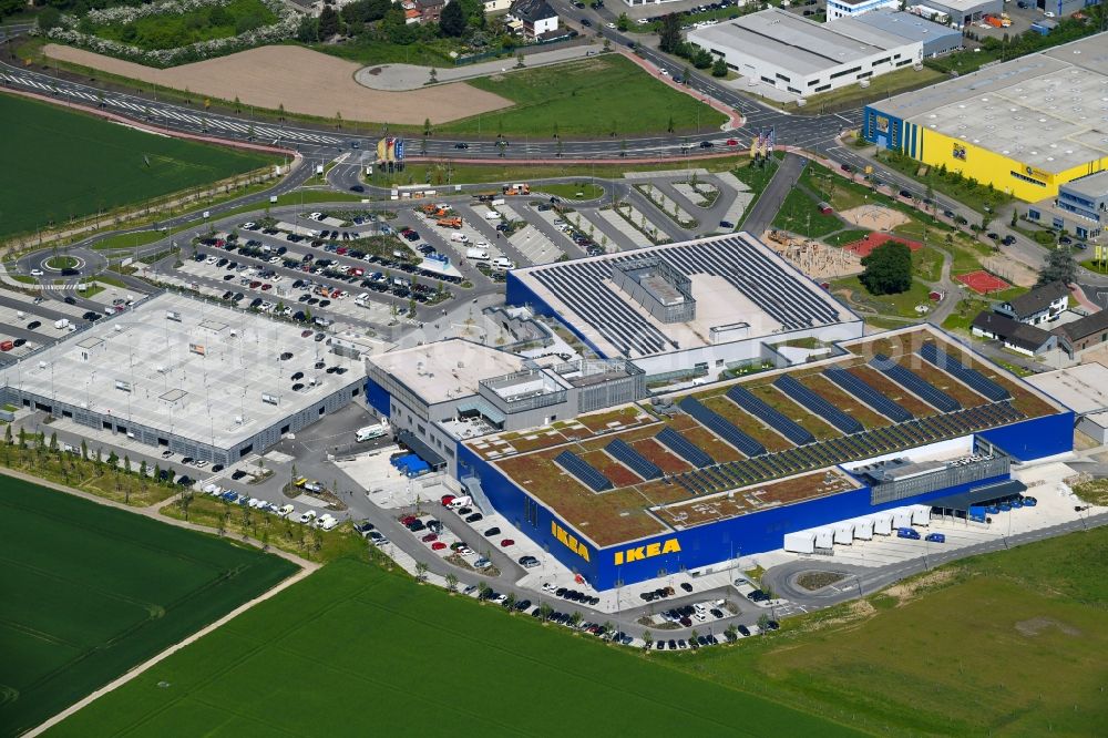 Aerial image Kaarst - Building of the store - furniture market IKEA Moebel & Einrichtungshaus Kaarst on Hans-Dietrich-Genscher-Strasse in the district Holzbuettgen in Kaarst in the state North Rhine-Westphalia, Germany