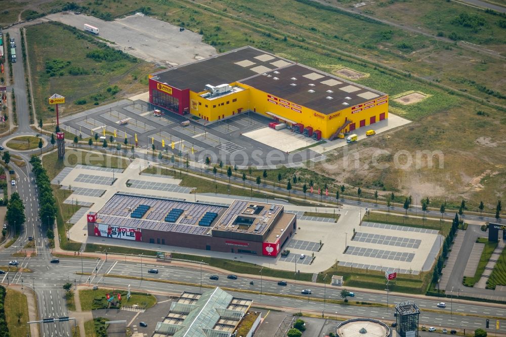 Aerial photograph Oberhausen - Building of the store - furniture market POCO on Bronmenring in Oberhausen in the state North Rhine-Westphalia, Germany