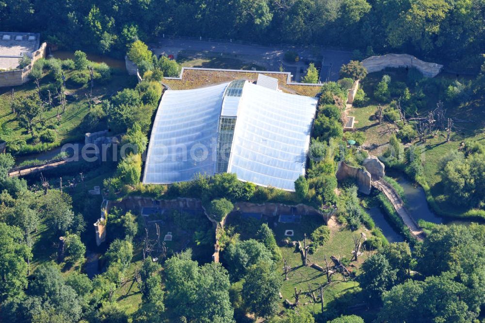 Aerial photograph Leipzig - Gebäude der einzigartigen Menschenaffenanlage Pongoland im Zoo Leipzig. Building the ape enclosure at the zoo in Leipzig.