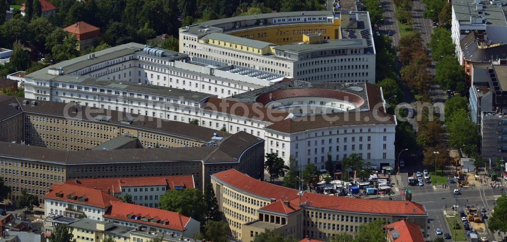 Aerial image Berlin - View of the Fehrbellin Square in Berlin-Wilmersdorf