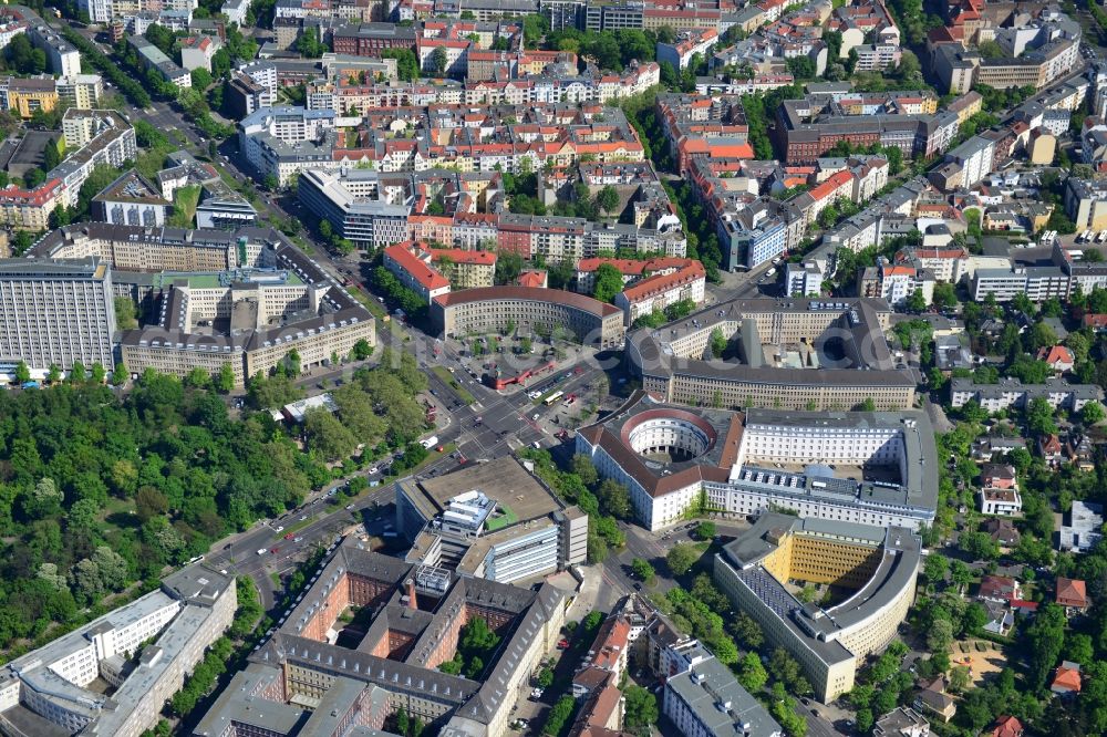 Berlin Wilmersdorf from the bird's eye view: View of the Fehrbellin Square in Berlin-Wilmersdorf